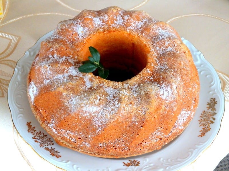Baba Wielkanocna — Polish Easter Cake - finished bread